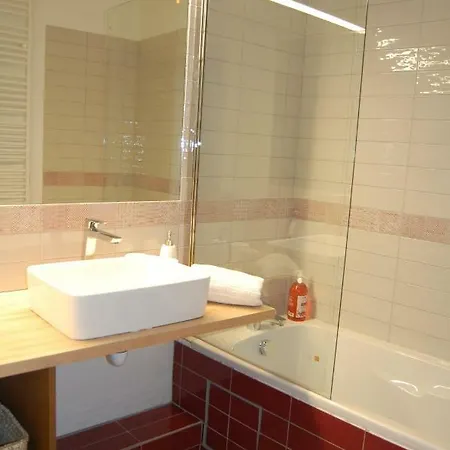 Le Relais De L'endormie 3* Nogent-sur-Seine