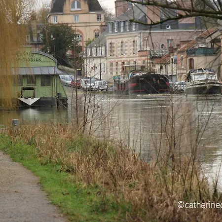 Vendégház Le Relais De L'endormie 3*